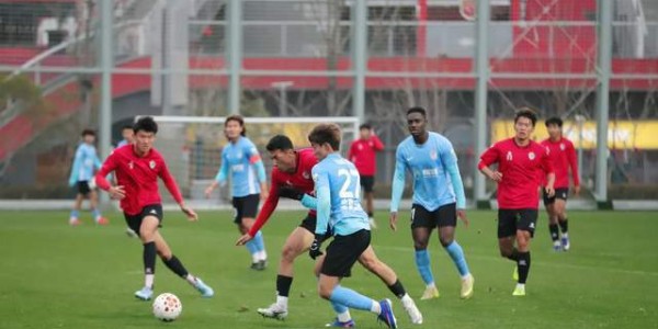 天博官方通道-毛伟杰合同剩1年 与冯劲竞争主力 大连首胜在三镇？卡迪斯标王