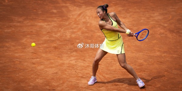 WTA1000罗马站：郑钦文险胜布克沙晋级32强 轰11记Ace展现强势状态|女单|发球|比赛|对手|比分_新浪体育_新浪新闻