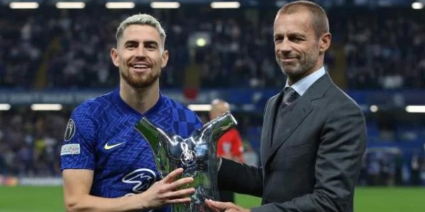 梁熙明：关键点球3连失，欧洲足球先生成了天大笑话