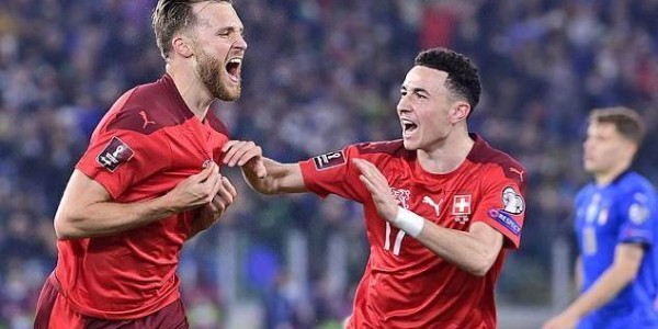 梁熙明：关键点球3连失，欧洲足球先生成了天大笑话