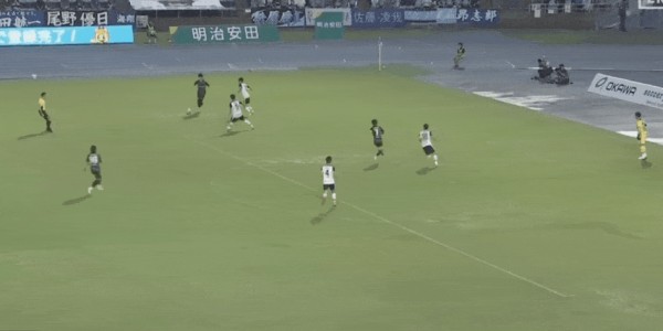 日职乙半场：西川幸之介送礼，古斯塔沃传射，磐田喜悦2-0水户蜀葵