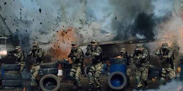 收手吧樊少皇！别再把观众当傻子了，52岁拍个动作烂片雷人又无脑