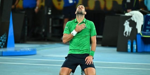 天博官方网站-天王不老！用最热血的方式闯进澳网决赛，德约还能纵情燃烧